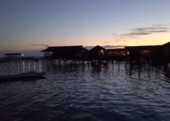 Perairan di wilayah Pulau Derawan saat jelang malam hari (Sirana.id)