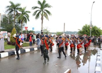 penampilan para brimob di Tenggarong