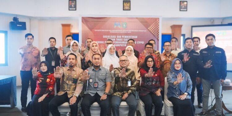 Acara sosialisasi dan pembentukan Satgas TPPO Kukar