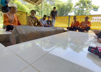 Lesong Batu di Muara Kaman (Sirana.id)