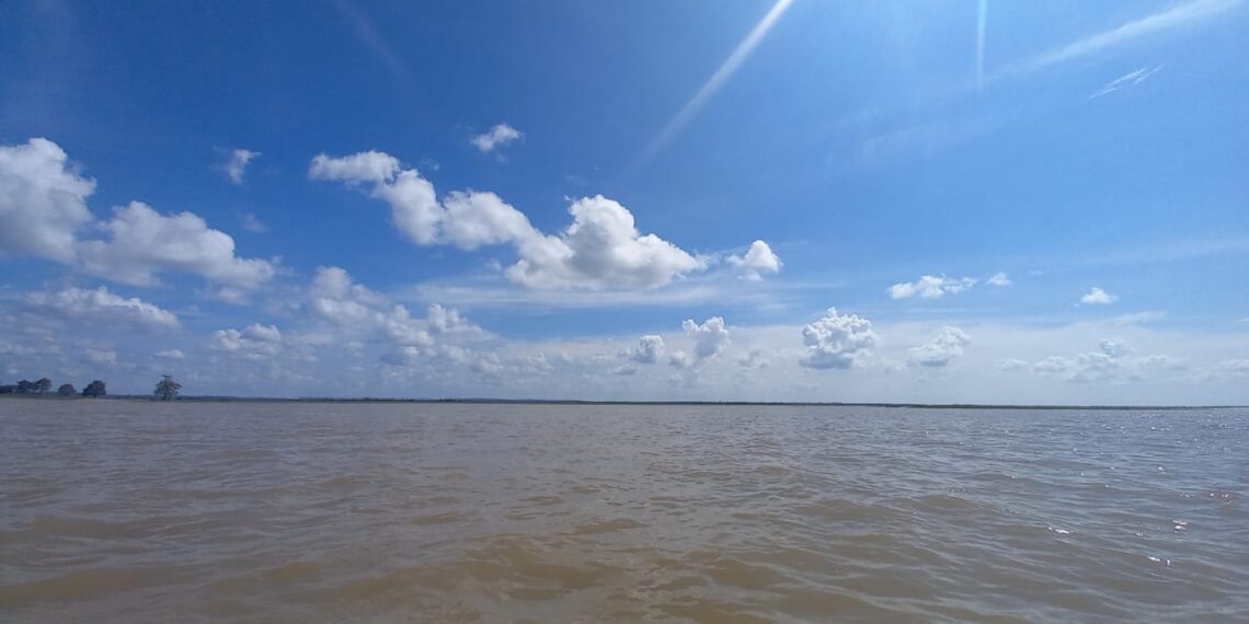hamparan danau Kaskade Mahakam (sirana.id)