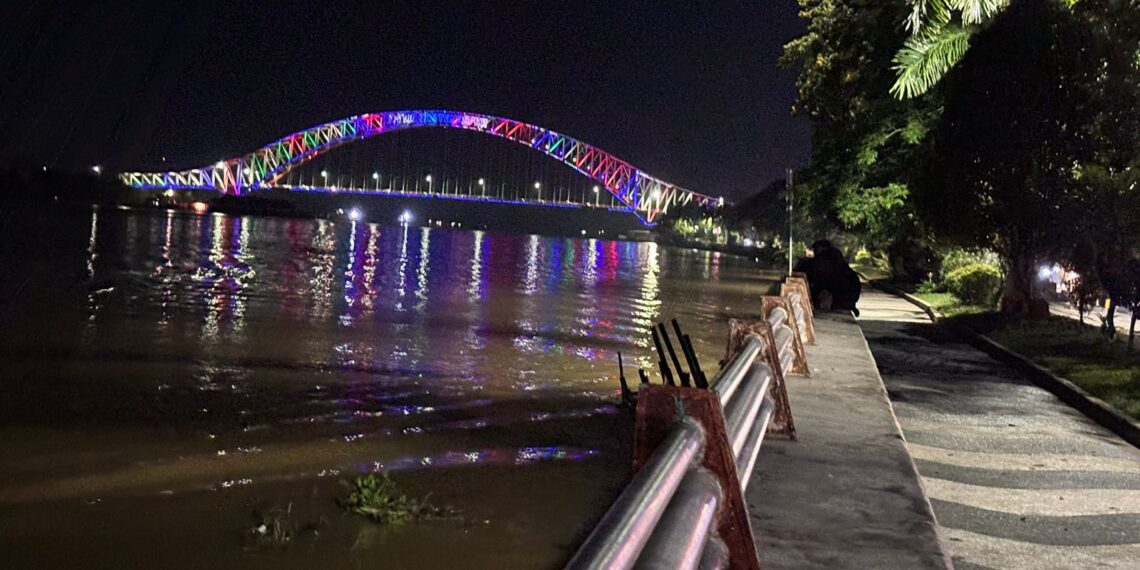 Pemandangan Jembatan Kutai Kartanegara (Sirana.id)