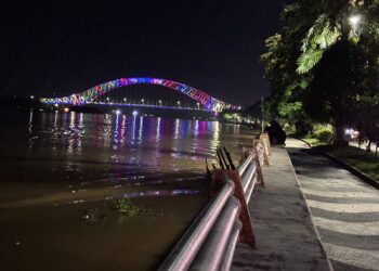 Pemandangan Jembatan Kutai Kartanegara (Sirana.id)