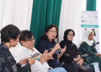 Diskusi dengan para srikandi lingkungan di Indonesia (sumber: SIEJ)