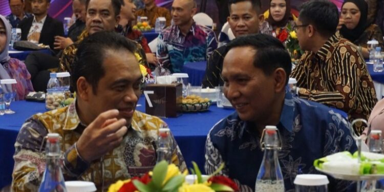 Asisten II Bidang Ekonomi dan Pembangunan Pemerintah Kutai Kartanegara Ahyani Fadianur Diani menghadiri Pertemuan Tahunan Bank Indonesia Provinsi Kalimantan Timur Tahun 2024