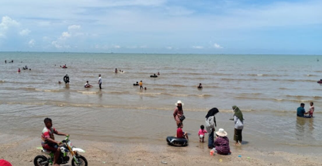 Salah satu pantai di Samboja, Kutai Kartanegara