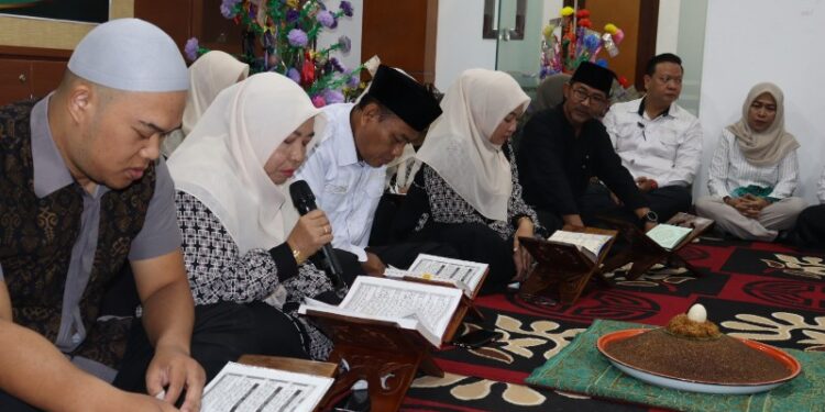 (pembacaan khatam quran: istimewa)