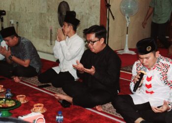 (Buka Bersama Wabup Kukar dan Masyarakat Muara Badak/Istimewa)