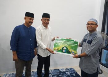 (Penyerahan Bantuan Bahan Pokok Penting/Istimewa)