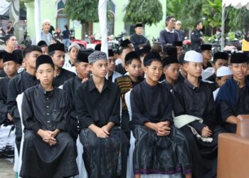 (Doa Bersama santri dan Buka Bersama/Istimewa)