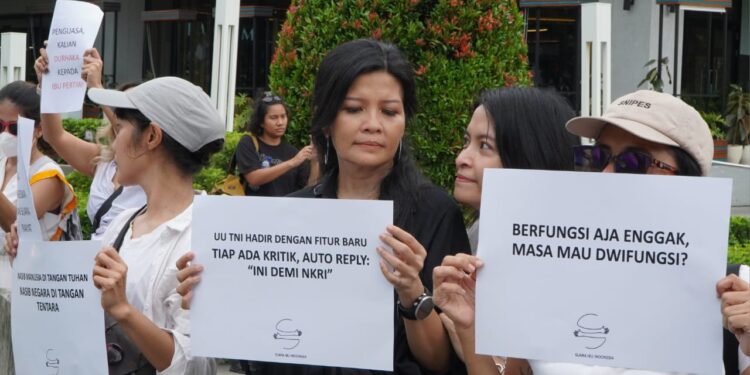 protes para ibu (foto: Panitia)