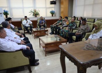 (Penandatangan Naskah Perjanjian Hibah Daerah (NPHD) dan Adendum NPHD/Istimewa)