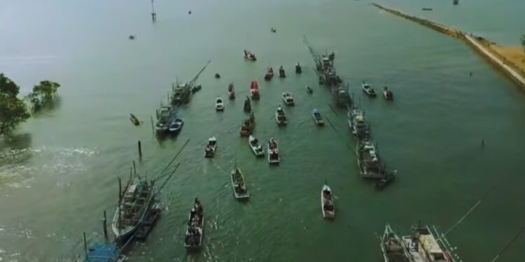 Potongan video teaser Pesta Laut Pesisir Nusantara 2025 (Instagram Visiting Kutai Kartanegara)