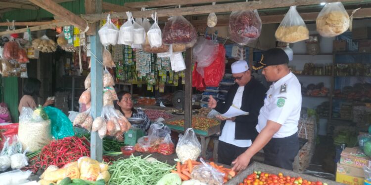 (Memantau ketersediaan dan harga pangan/istimewa)