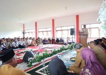 (Bupati Kukar Resmikan SMP SPT Separi/Istimewa)