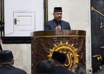 (Bupati Kukar Edi Damansyah Memberikan Sambutan Sebelum Sholat Idul Fitri/Istimewa)