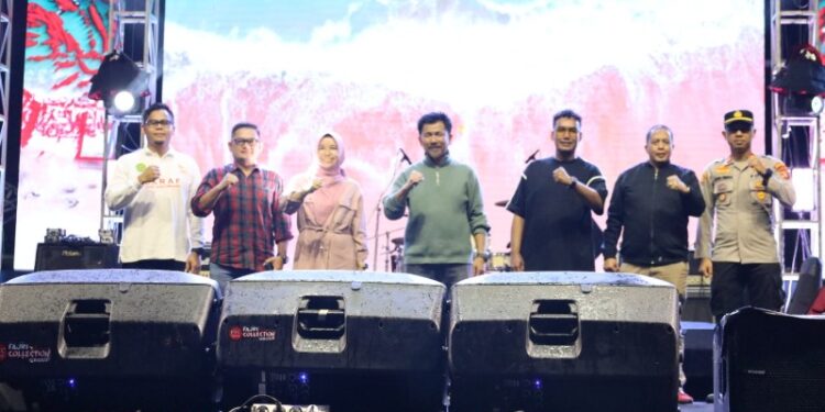 (Sekda Kukar Membuka Pesta Laut Pesisir Nusantara/Istimewa)