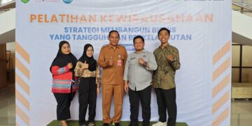 (Pelatihan Kewirausahaan Loa Janan, Pembuatan Nomor Induk Berusaha/Istimewa)
