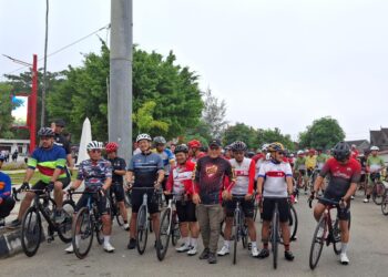 (Kegiatan Gowes Bersama yang Digelar Dispora/Istimewa)