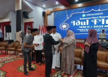 (Bupati Kukar Menggelar Open House di Pendopo Odah Etam Tenggarong/Istimewa)