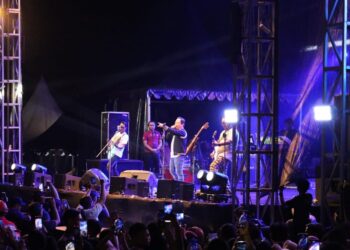 (Penutupan Acara Pesta Laut Pesisir Bersama Wali Band/Istimewa)