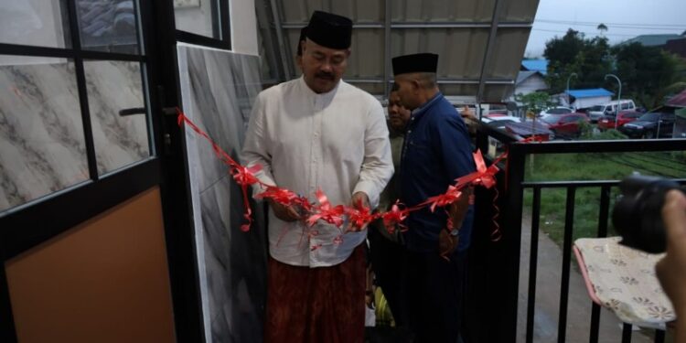 (Peresmian Yayasan Taman Pendidikan Alqur’an Al Fattah oleh Bupati Edi Damansyah/Istimewa)