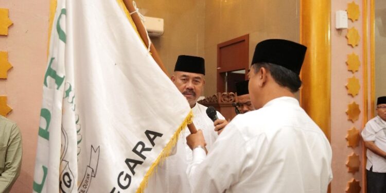 (Pengukuhan Pengurus LPTQ Kukar Oleh Bupati Kukar, Edi Damansyah/Istimewa)