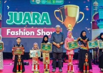foto bersama para pemenang