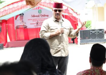 (Bupati Kukar Meresmikan Kantor Desa Kahala Kecamatan Kenohan/Istimewa)