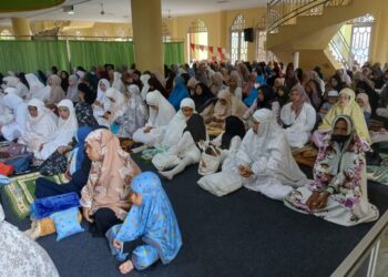 (Pelaksanaan Sholat Idul Fitri di Sangasanga/Istimewa)