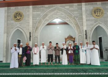 (Sholat Idul Fitri di Anggana/Istimewa)