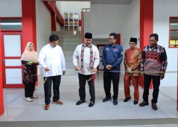 (Peresmian Rehabilitasi Gedung Sekolah Dasar Negeri 06 Desa Gas Malam Kecamatan Muara Badak/istimewa)