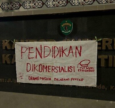 BEM FKIP Unmul Gelar Aksi Simbolik di Hardiknas, Soroti Ketimpangan Pendidikan di Kaltim