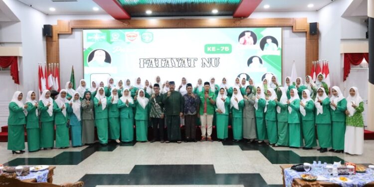 (Bupati Kukar hadiri hari puncak Peringatan Harlah Fatayat NU ke-75/Istimewa)
