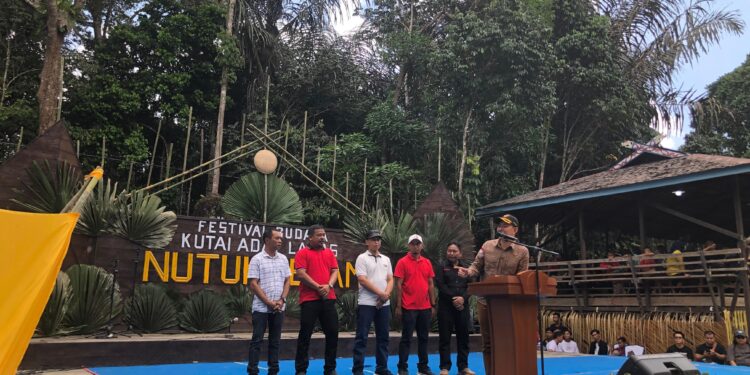 Acara Festival Nutuk Beham di Kedang Ipil tahun sebelumnya
