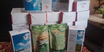 Produk olahan tempe di Loh Sumber