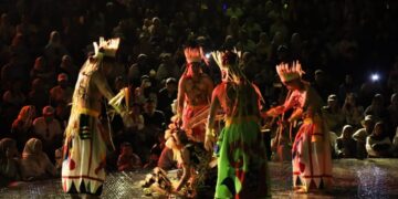 (Penampilan Tim Kesenian Kukar Pukau Ribuan Penonton di Yogyakarta/Istimewa)