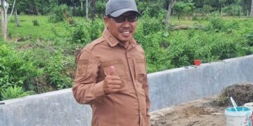 Kepala Desa Loa Raya Martin