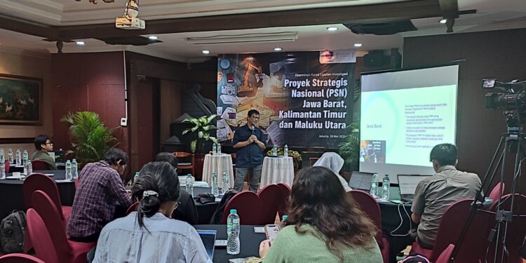 peluncuran buku Tangis dari Proyek Strategis Nasional (PSN) di tiga provinsi. (Foto: Panitia)