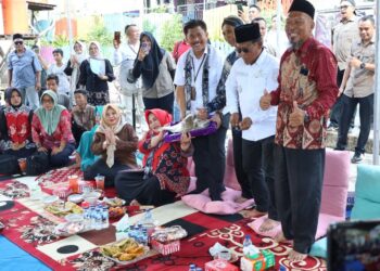 (Kegiatan peletakan batu pertama pembangunan gedung PAUD di Desa Ponorogo/istimewa)
