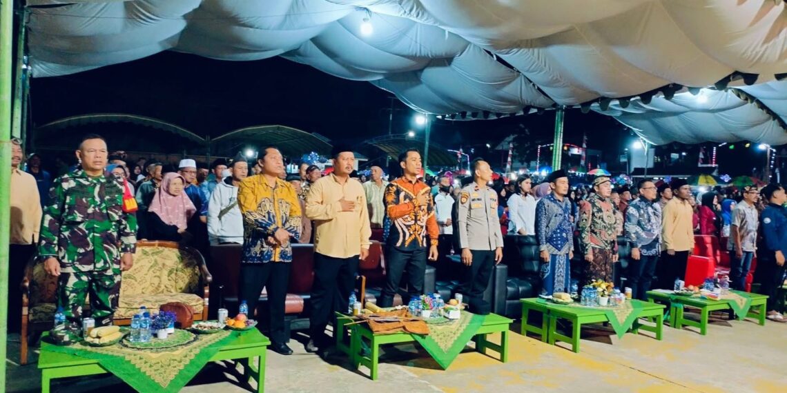 Wayang Kulit Semarakkan HUT ke-45 Desa Bukit Raya, Dispar Kukar Dorong Pelestarian Budaya Lokal