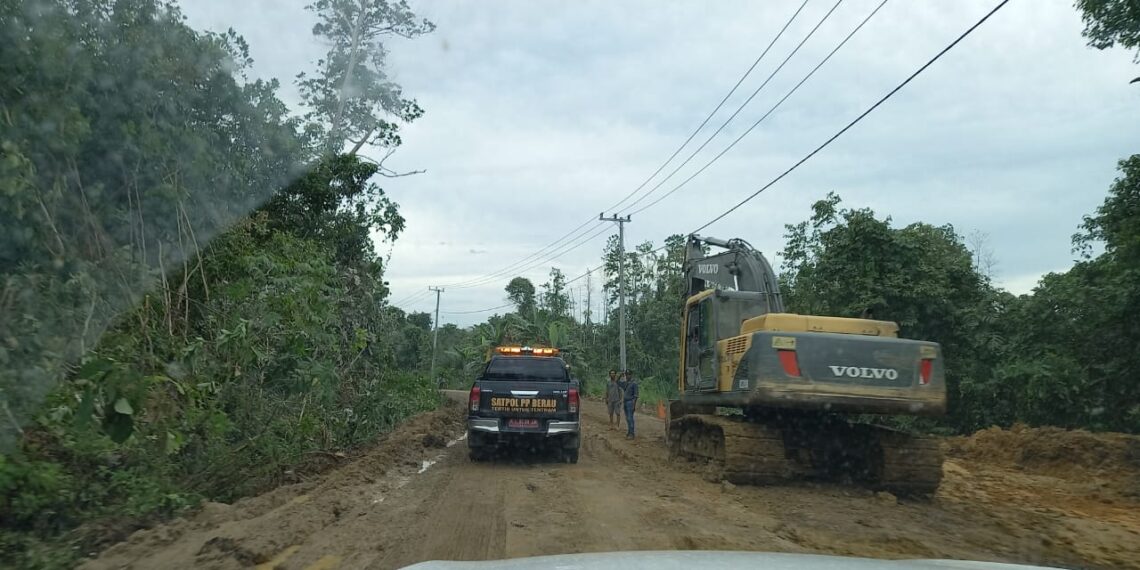 ilustrasi jalanan di Kalimantan Timur