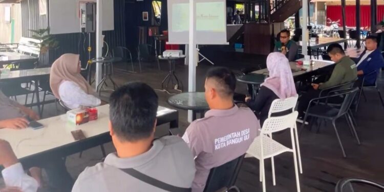 Dispar Kukar Gelar FGD di Kota Bangun, Dorong Sinergi Ekonomi Kreatif dan Pokdarwis