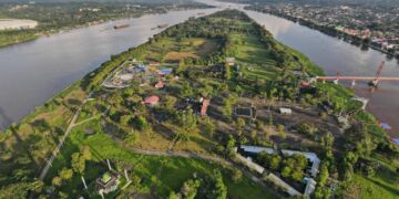 Pulau Kumala dari ketinggian (Credit Foto: Ifan Lany)