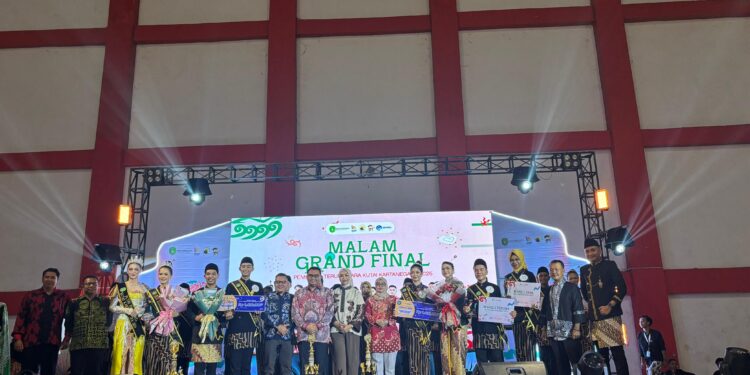 Grand Final Teruna Dara Kukar 2025