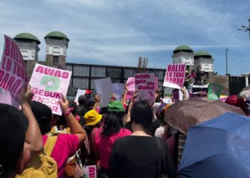 Aksi Aliansi Perempuan Indonesia (Foto Ardilles/Konde.co)