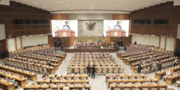 Rapat Paripurna DPR/KEMENPANRB
