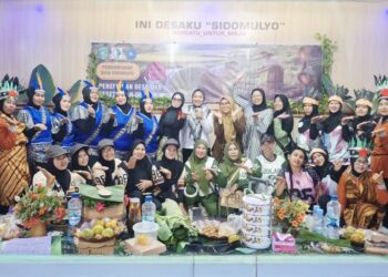 foto bersama usai kegiatan (foto: Panitia)