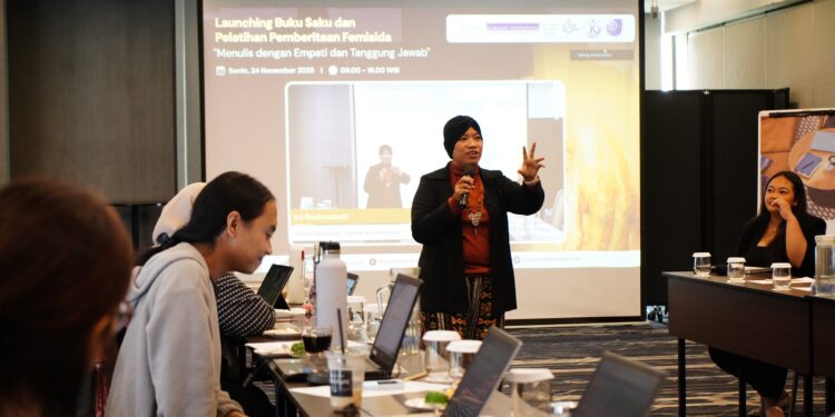 Pelatihan Komnas Perempuan “Menulis dengan Empati dan Tanggung Jawab”