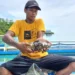 Potret Nelayan dan Salah Satu Ikan Kerapu © YLBKD/GC